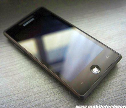 Új Samsung Omnia 7 firmware érkezett