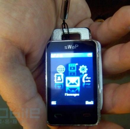 sWap Nova: kulcstartó-mobil