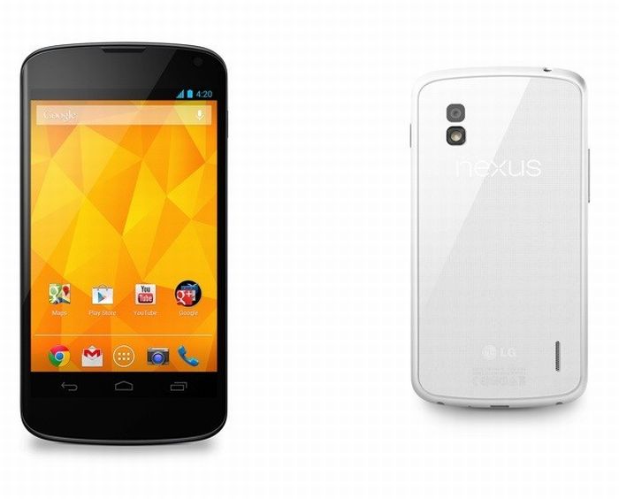 Holnaptól kapható a hófehér LG Nexus 4