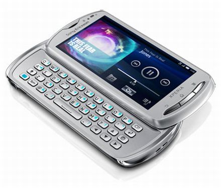 Októbertől kapható a februárban bejelentett Xperia Pro