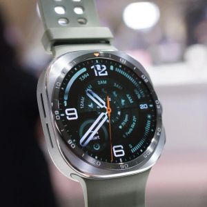 Egy óra a Galaxy Watch Ultra2 társaságában: a Samsung végre igazán kiforrott prémium okosórát készített