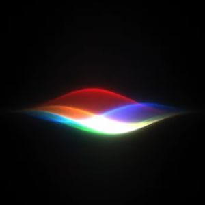 Nyílt konfliktus az Apple és az EU között: Brüsszel visszautasította a Siri AI késésével kapcsolatos vádakat