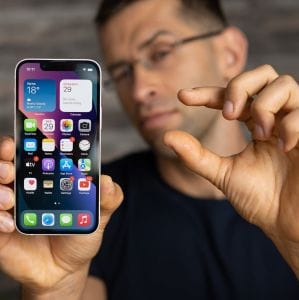 Az Apple-nek újra iPhone Mini-t kellene gyártania