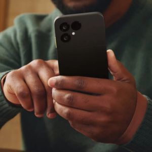 Fairphone 6: Tudatos technológia új köntösben – figyelemkímélő mód, moduláris hátlapok és etikus gyártás