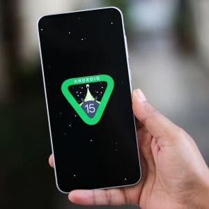 A Samsung egy új videóban mutatja be a One UI 7 frissítést