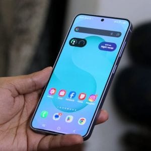 A One UI 8.5 nagy dobása: villámgyors vezeték nélküli töltés érkezhet a Galaxy S26 szériára