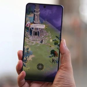 Túlmelegedik a Snapdragon, ezért Exynos kerülhet a Galaxy S27 Ultrába