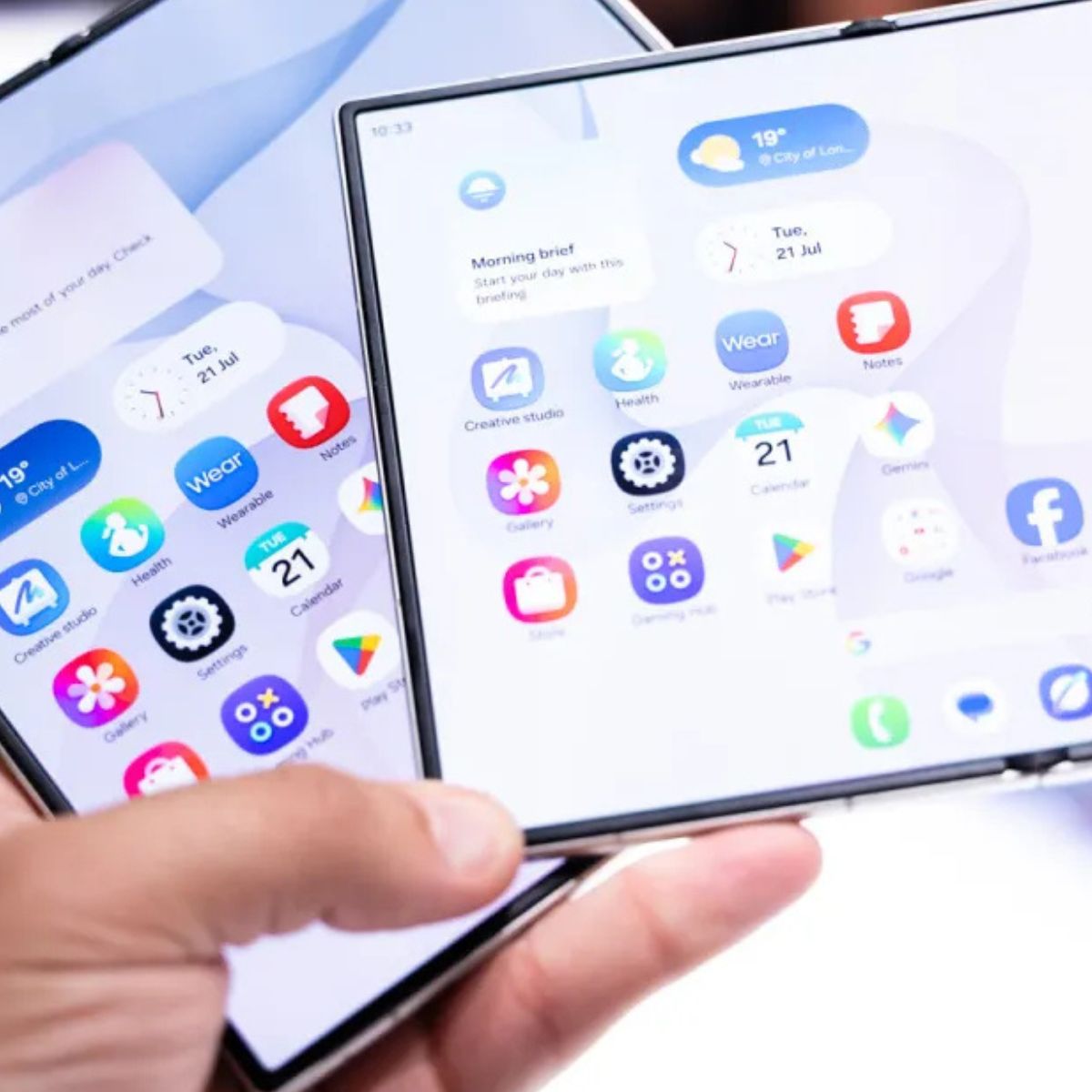 Apró, de zseniális újítást kapott a Galaxy Z Fold 8: külön kezeli a kijelzőforgatást