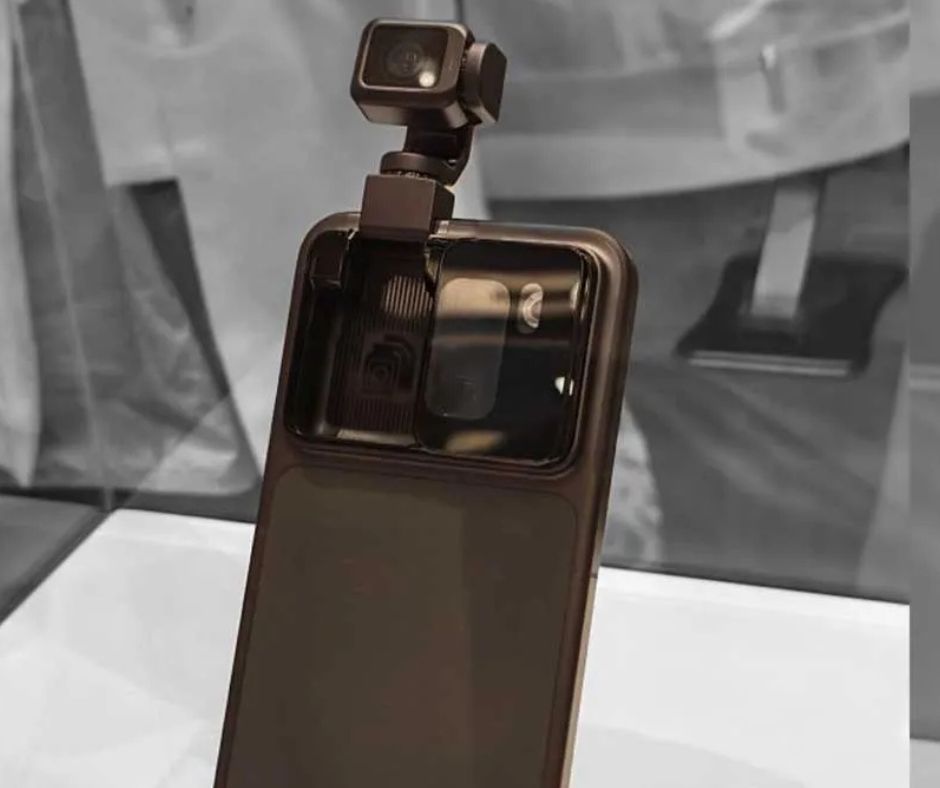 Honor Robot Phone: a „Disney-szerűen élő” AI-mobil, amit a cég a vártnál korábban villantott meg