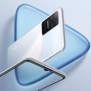 A tegnapi eseményen két új Honor telefont mutattak be