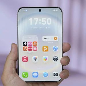 400 megapixeles kamerarendszerrel jöhet az Oppo Reno X, amely az iPhone Duo babérjaira tör