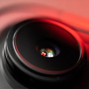 Így épített az Apple egy hackelt iPhone-kamerát az F1-film valódi versenyjeleneteihez