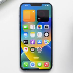 Az új Apple klip a leghosszabb üzemidejű iPhone-t reklámozza