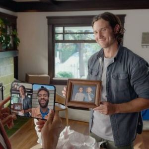 Az iPhone Duon félremegy a szemkontaktus a FaceTime hívásokban