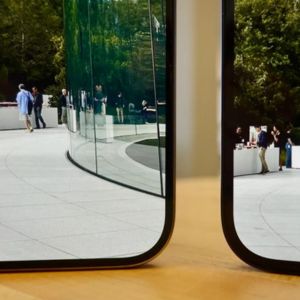 Az iPhone 16 Pro modellek nagyobb kijelzővel és vékonyabb keretekkel érkeznek