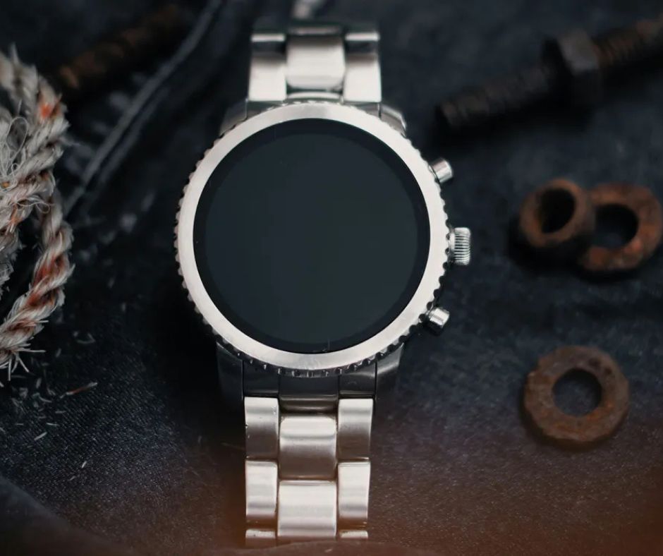 Az Apple és a Meta versenyez a kamerás okosórákért