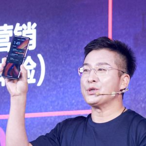 Késik a Moto Razr 2022 okostelefon