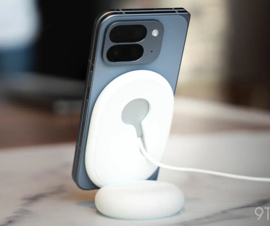 Pixelsnap töltő és új képernyővédő funkció a Pixel 10 sorozattal