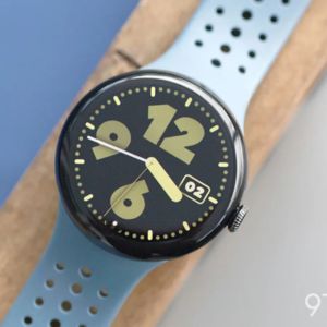 A Google emlékezteti a Pixel Watch tulajdonosokat az új okostelefonra történő átvitel lehetőségére