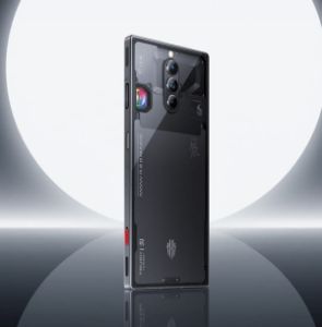 Ennyibe kerül a világ első, 24 GB RAM-mal is elérhető gamer telefonja