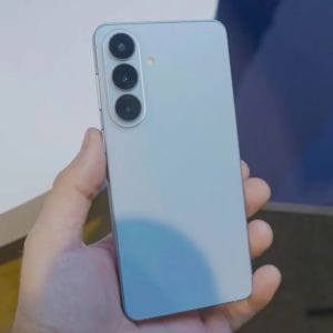 Új biztonsági funkció érkezett a Galaxy S26 telefonokra – automatikus újraindítás védi az adatokat