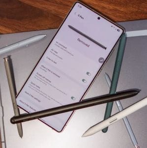 Galaxy S26 Ultra: új dizájnt kap az S Pen, lekerekített formákkal illeszkedik a telefonhoz