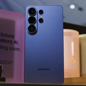 Történelmi sztrájk fenyegeti a Samsungot: a Galaxy S27 ára még magasabb lehet