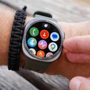 Tetoválás miatt rosszul mér a Galaxy Watch? Egy meglepő trükk segíthet a problémán