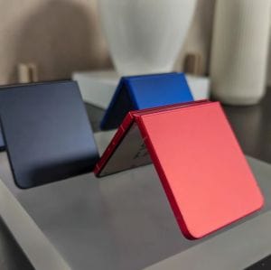 Kagyló formájú iPhone-on dolgozik az Apple – jöhet az „iPhone Flip”?