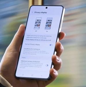 Téged is zavar? Már nem is annyira privát a mobilunk