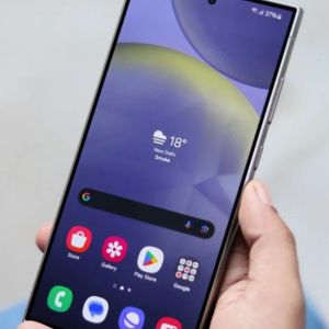 Gigantikus változás a Galaxy S25-ben: Már a gyártó is bejelentést tett!