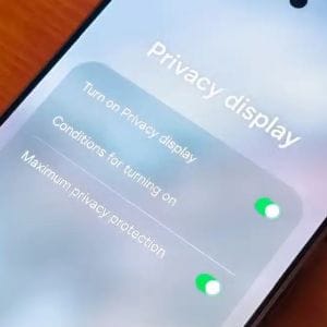 Tényleg visszalépés lett a Galaxy S26 Ultra kijelzője?