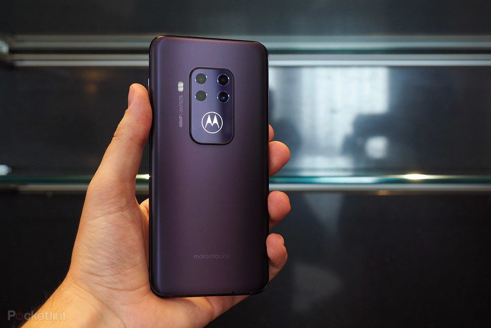 Két Motorola megkapja az Android 10-et!
