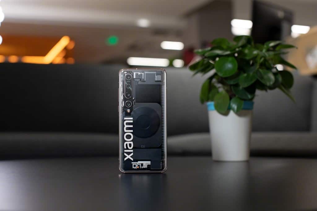 Újabb Xiaomi átlátszó hátlappal