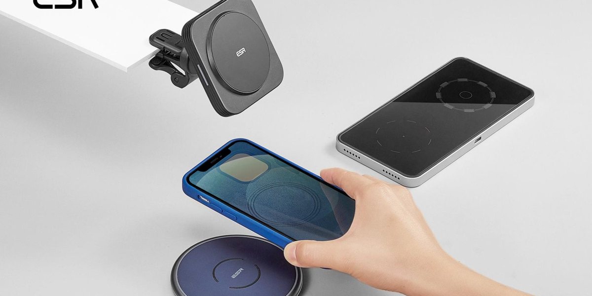 Itt a világ első MagSafe vezeték nélküli autós töltője