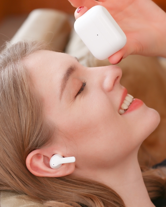 15 ezer forint a Honor fülhallgatója