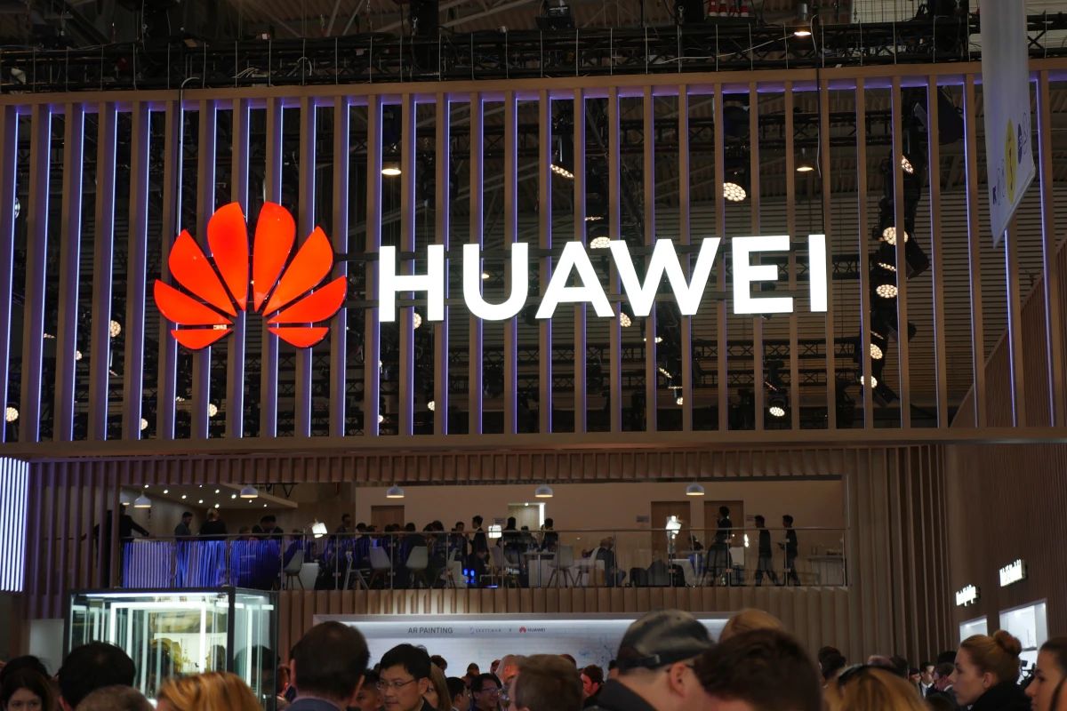 Eladja a Huawei a Honor almárkát?