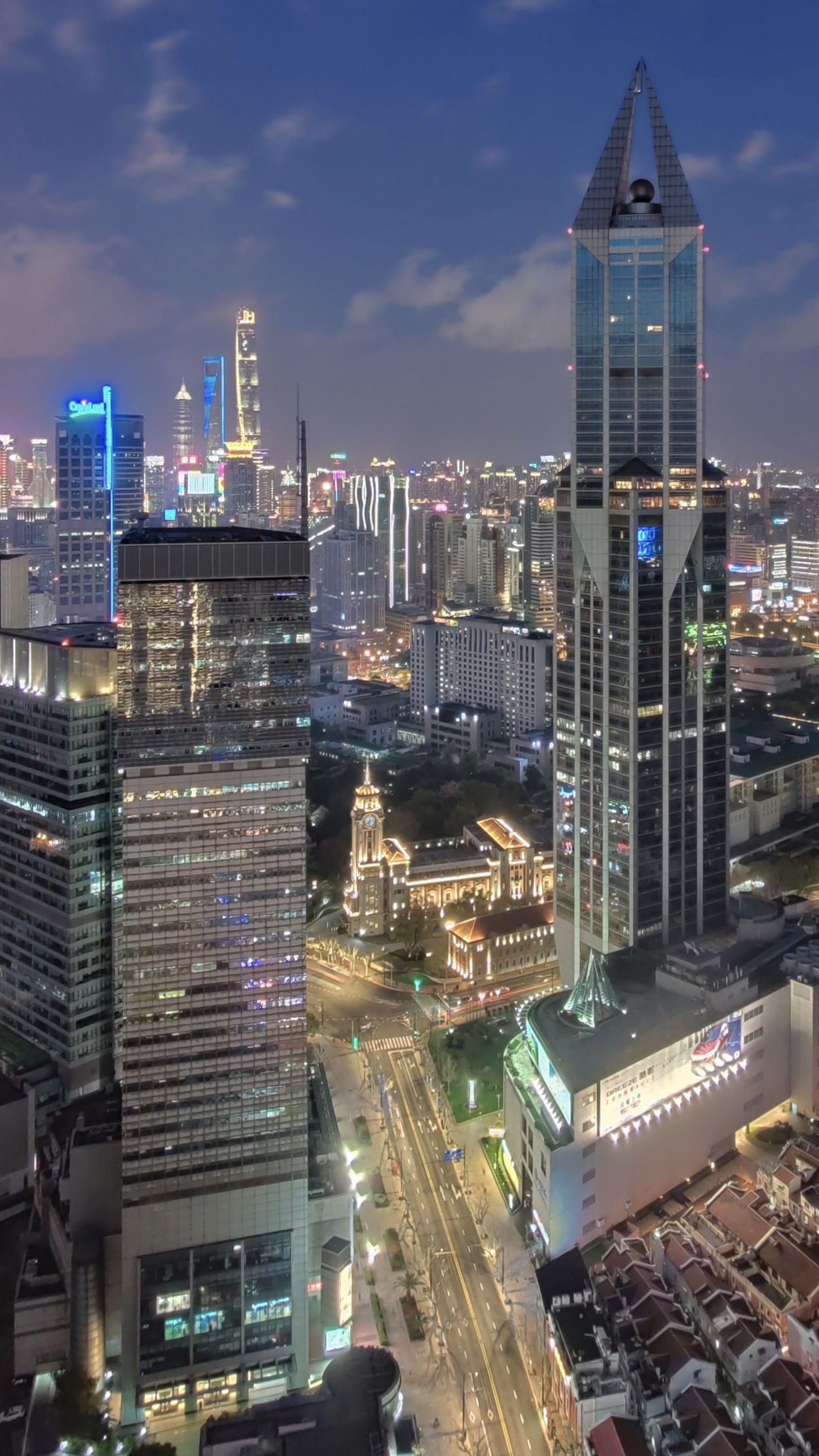 A OnePlus vezérigazgatója mutatott OP8 Pro éjszakai tesztfotókat