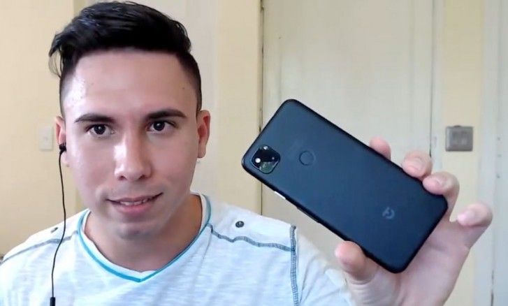 Élőben a tovább késő Google Pixel 4a