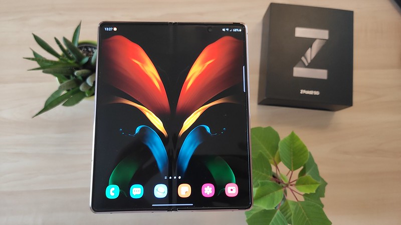 Samsung Galaxy Z Fold2: egyszerűen menő?