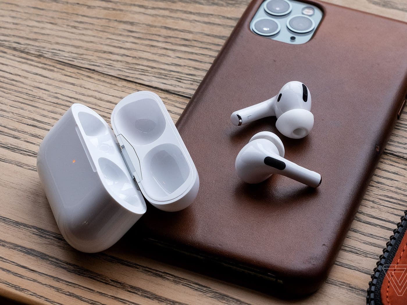 Ingyen szervizelik az AirPods Pro-t
