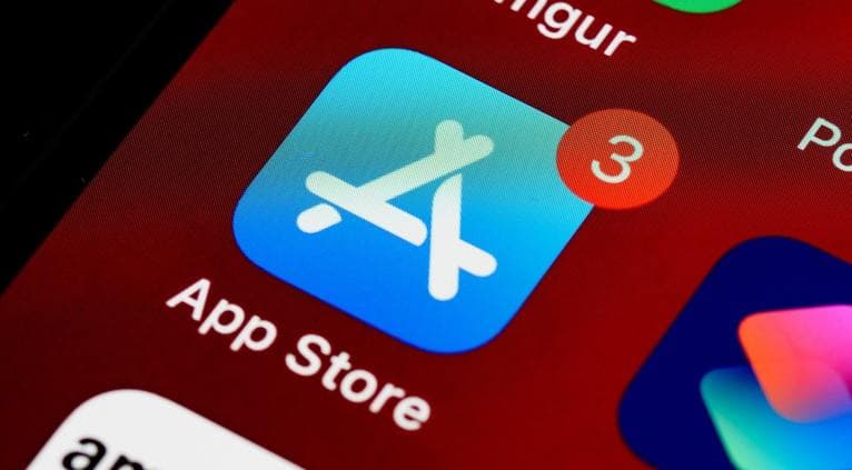 Naponta közel 1000 új alkalmazás jelenik meg az Apple App Store-ban