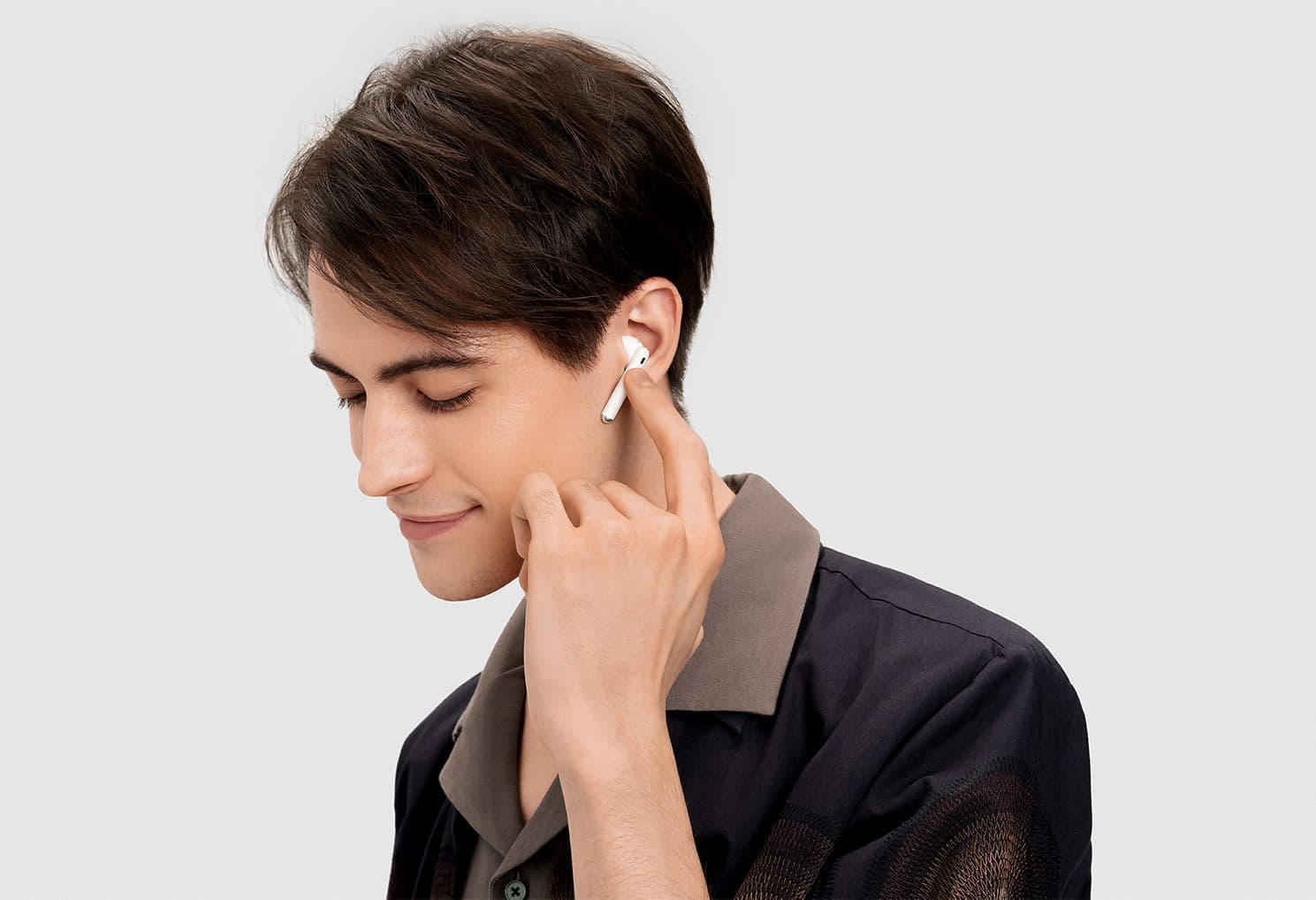 Világújdonsággal ellátott fülest hozott a Huawei