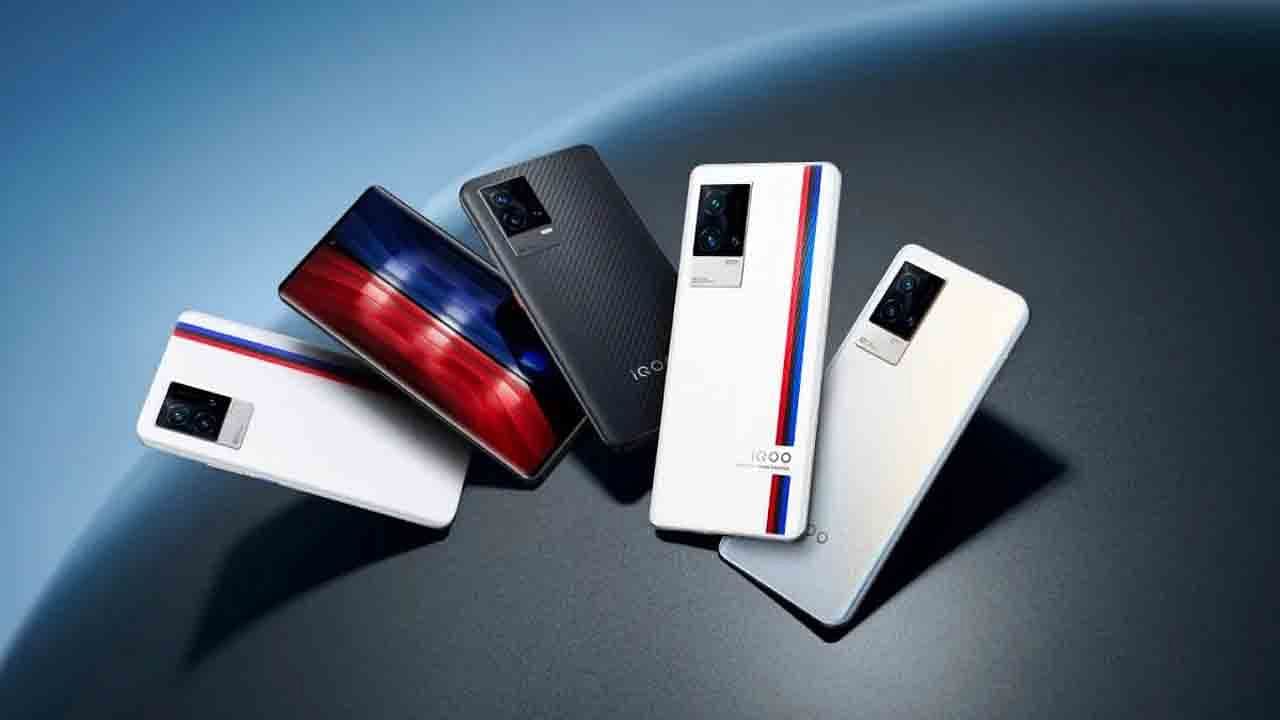 Ultrahangos ujjlenyomat olvasót kínál az iQOO 9 Pro