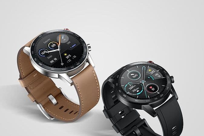 Új funkciókat kap két Honor okosóra