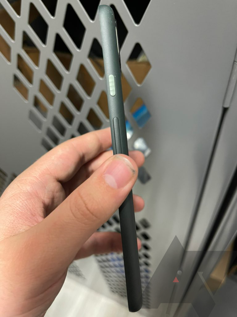 Erős akkuval jön a Pixel 5a 5G