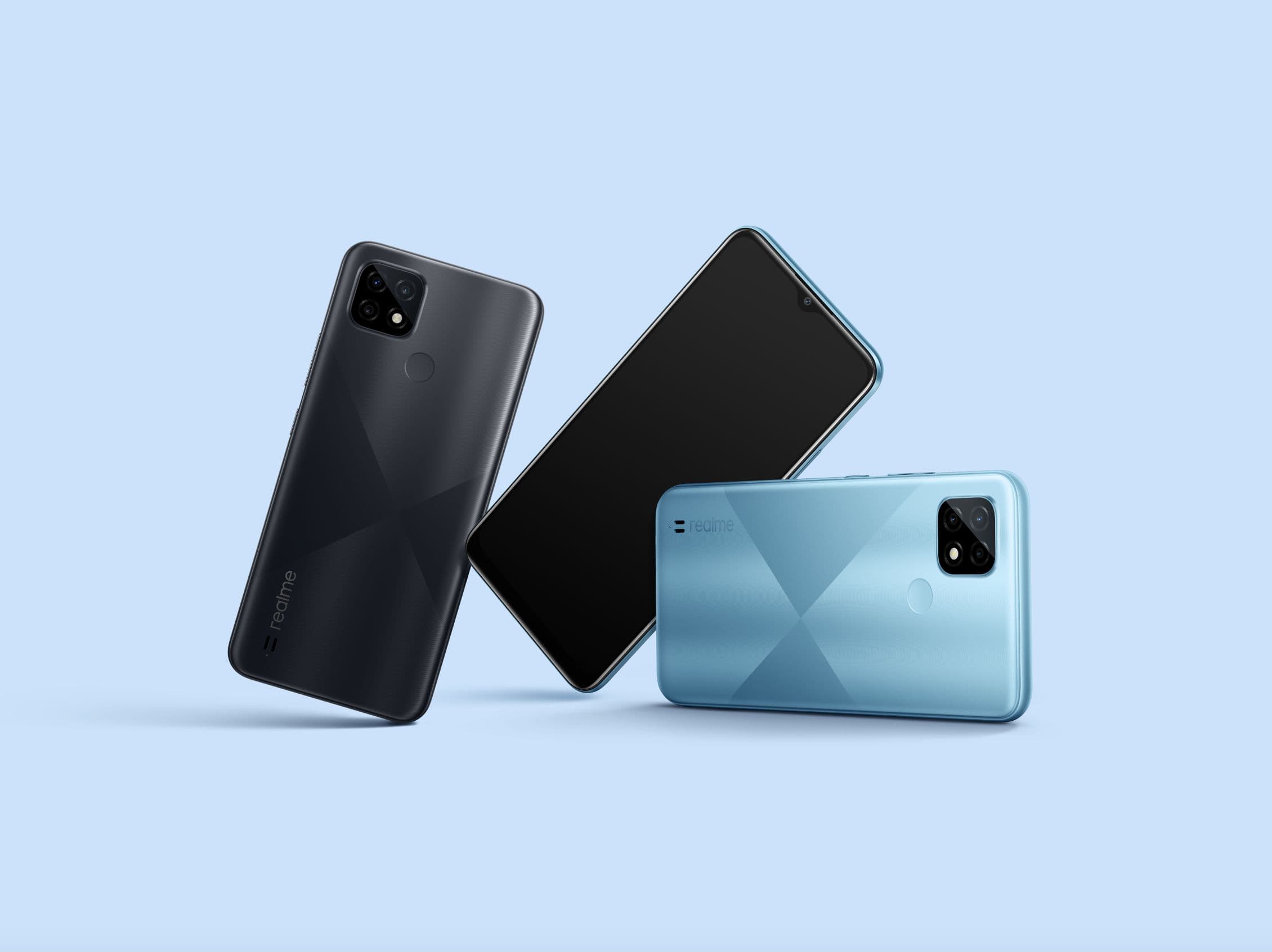 Két olcsó mobillal támad a realme itthon