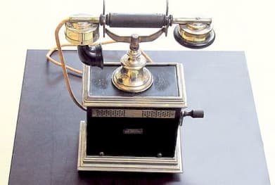 Telefónia kiállítással nyitott újra Szeged