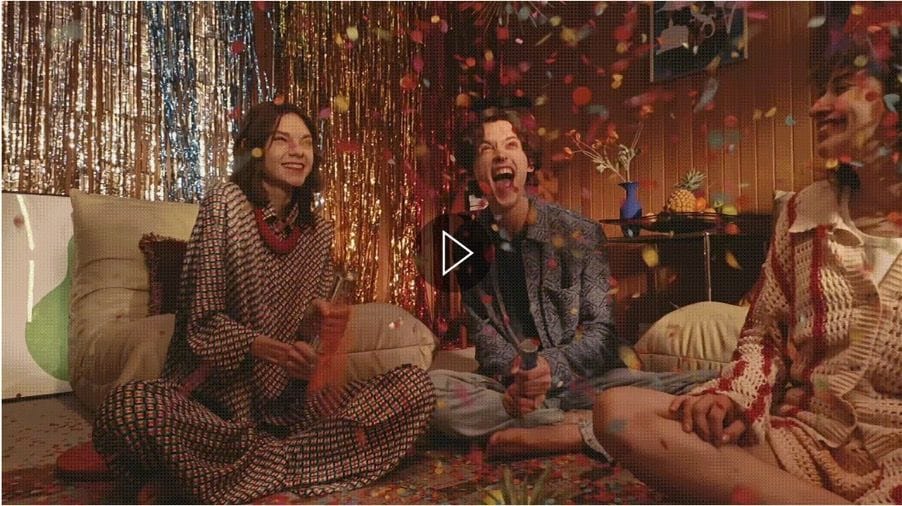 Magyarországon is kapható a OPPO Reno8 5G, a vérbeli portréfotós