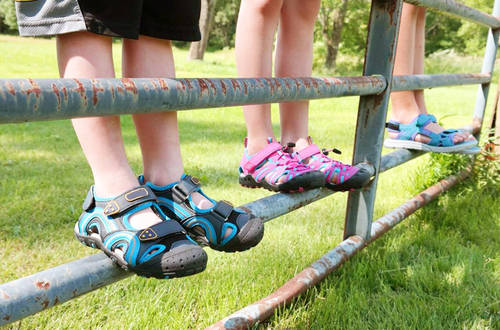 Ha nyár, akkor szandál, a gyereknek is!